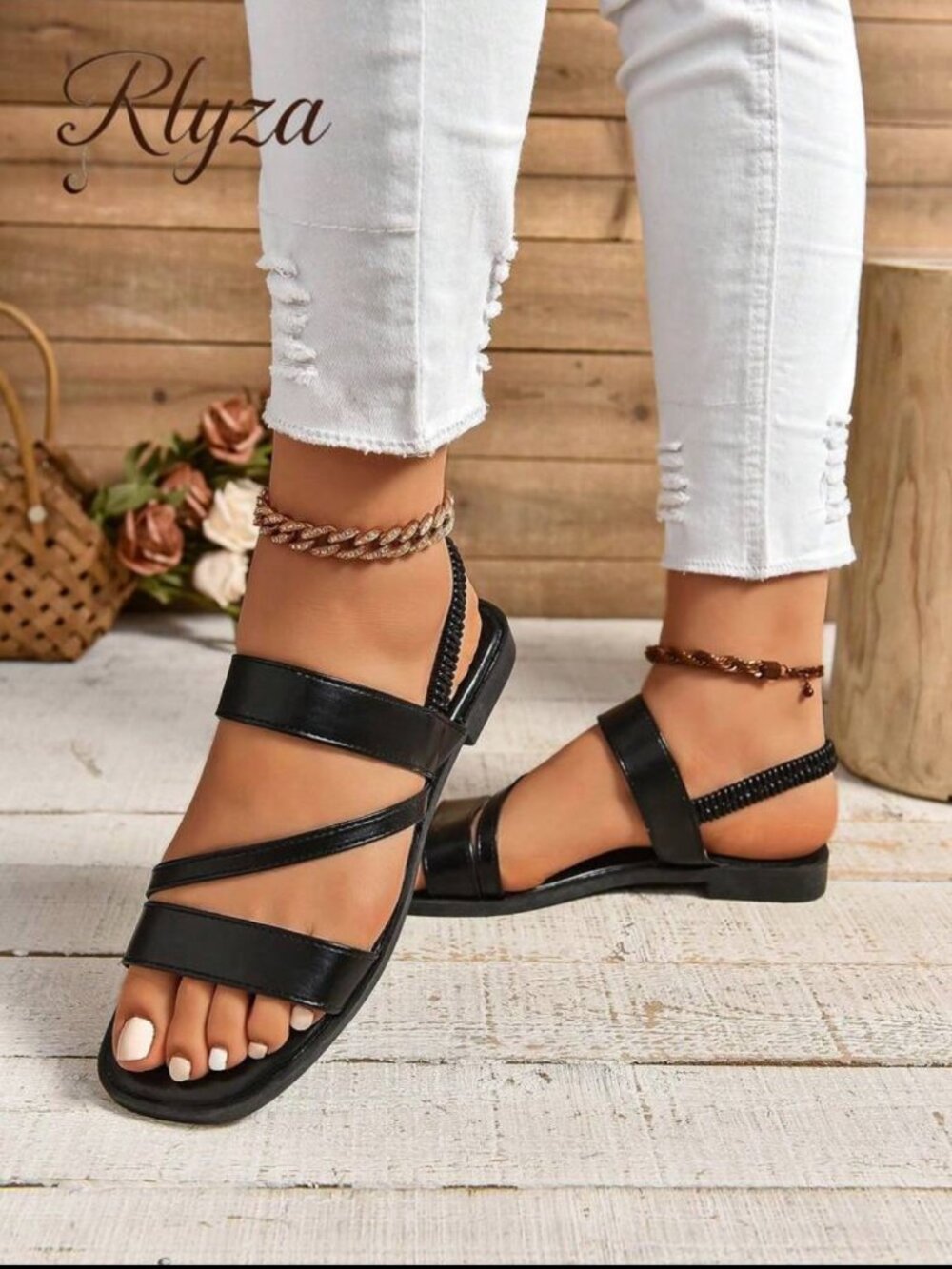 Trendy casual, summer flat leather sandals -US 36